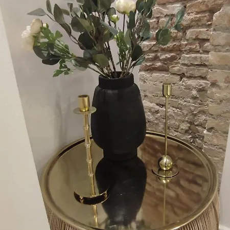 Apartment Hermosos En Pleno Centro Granada